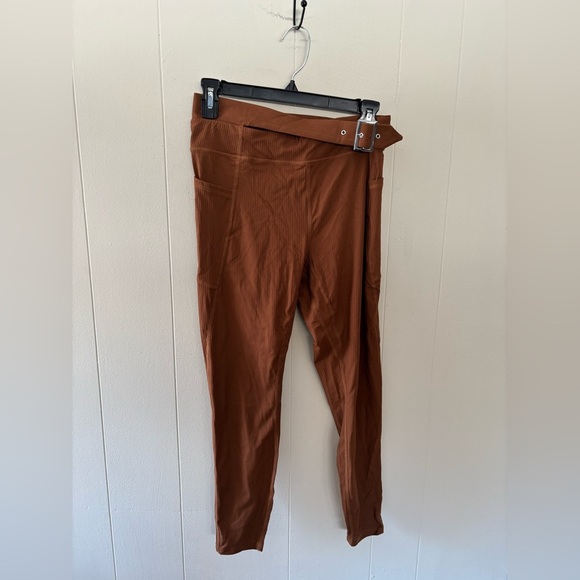 HALARA brown ribbed belted legging 7/8 ankle size M new - Picture 1 of 4